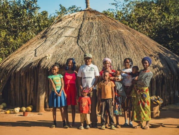 !Khwattu_Angola_Quipungo_Mupembati_web_017